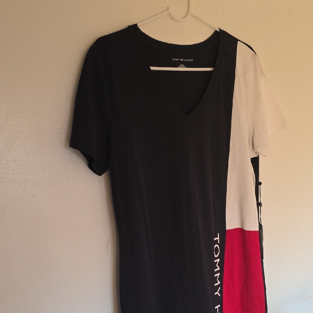 Tommy Hilfiger Black, White, and Red V-Neck Tee